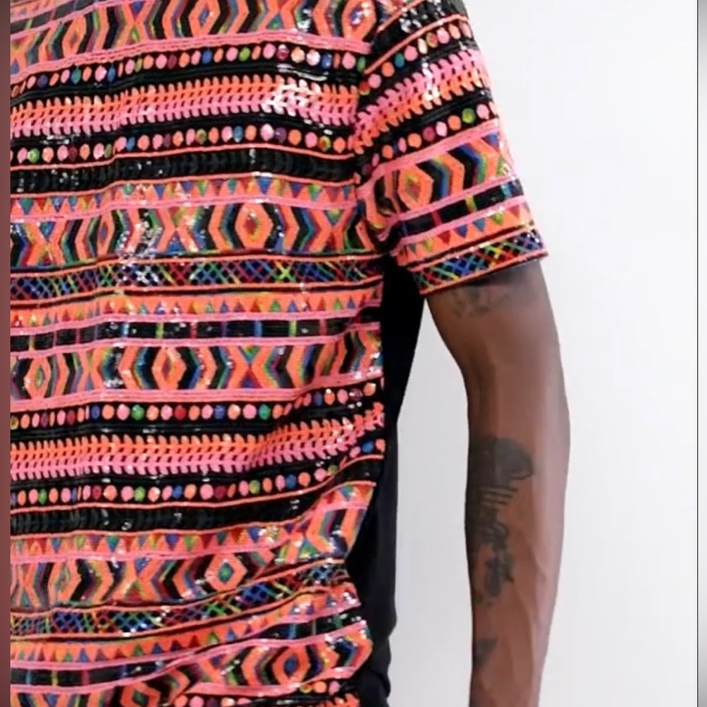 ASOS DESIGN relaxed festival tee allover sequins Aztec design - Picture 1 of 9